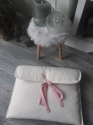 Nieuwe laptophoes  beschikbaar voor biedingen