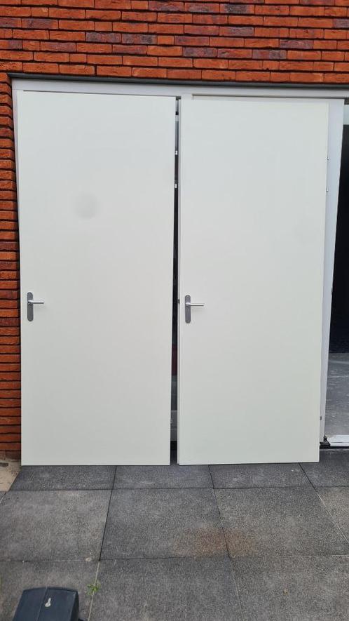 opdekdeuren 2 st. wit onbeschadigd met loopsloten, Doe-het-zelf en Verbouw, Deuren en Horren, Zo goed als nieuw, Binnendeur, 215 cm of meer