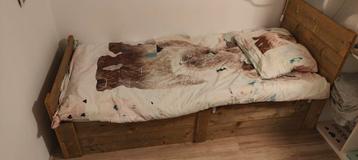 Steigerhouten Ledikant 190cm inclusief Eastborn matras beschikbaar voor biedingen