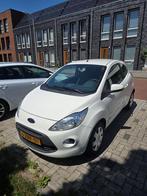 Ford Ka 1.2 69pk 2015 Wit (incl. winterbanden), Auto's, Voorwielaandrijving, Stof, 4 cilinders, 4 stoelen