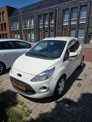 Ford Ka 1.2 69pk 2015 Wit (incl. winterbanden) beschikbaar voor biedingen