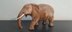 Olifant houtwerk,  ivoren slagtanden Afrikaans, Ophalen of Verzenden, Zo goed als nieuw