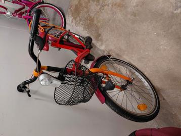 Mooie rood/gele meisjes Batavus fiets beschikbaar voor biedingen