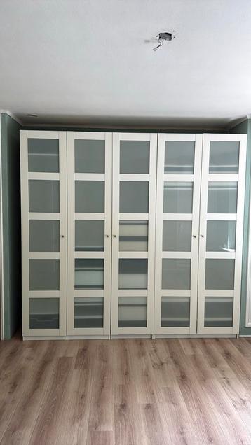 Hoge Pax kast groot