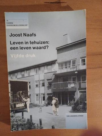 Leven in tehuizen : een leven waard ?  beschikbaar voor biedingen