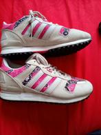 Adidas Sneakers - Maat 38 - Roze Slangenprint, Kleding | Dames, Adidas, Ophalen of Verzenden, Roze, Sneakers of Gympen