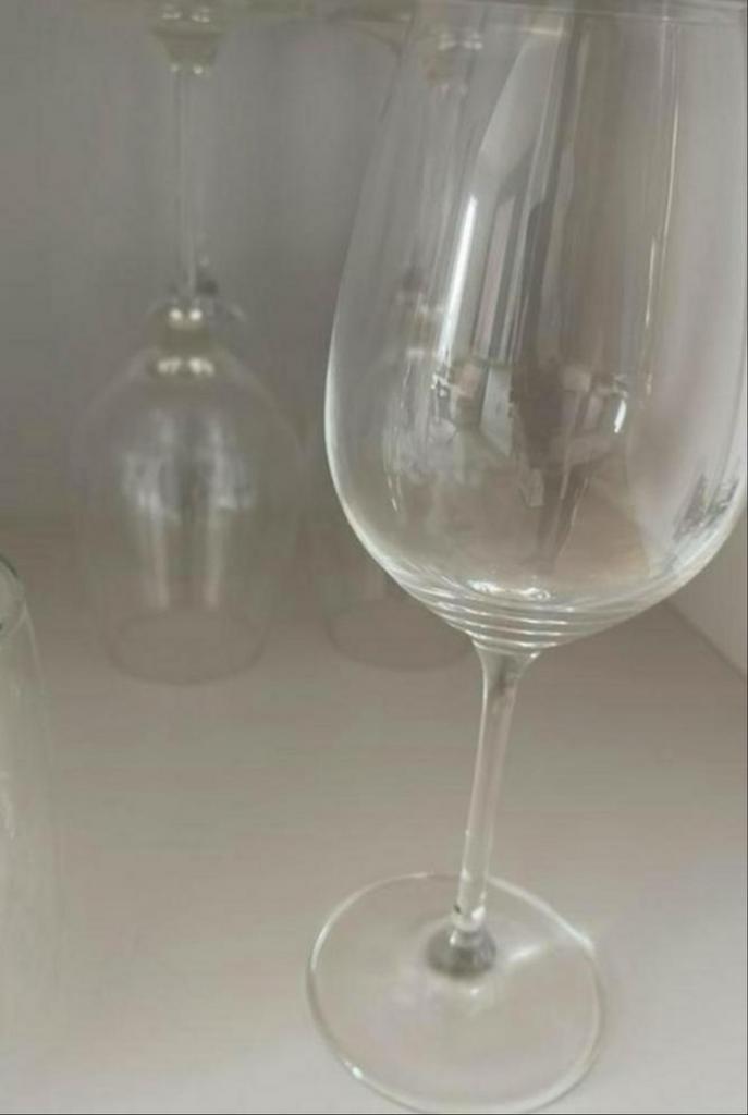 Mooie Glazen - Set van Diverse Wijnglazen, Huis en Inrichting, Keuken | Servies, Zo goed als nieuw, Glas of Glazen, Effen, Glas