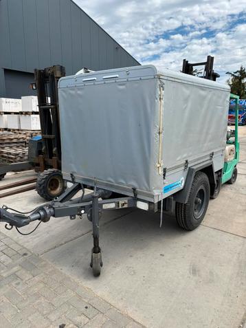 Legeraanhangwagen huifwagen beschikbaar voor biedingen