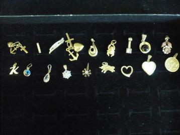 kleine 14 krt gouden ketting hangers voor betaalbare prijzen beschikbaar voor biedingen