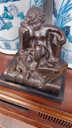 Art Deco Bronzen beeld " Jongen te midden van boeken, Ophalen of Verzenden