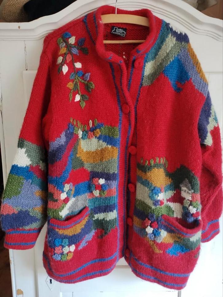 Vintage Handgebreid Vest folklore cottage core Dobrila, Kleding | Dames, Truien en Vesten, Gedragen, Maat 38/40 (M), Rood, Ophalen of Verzenden