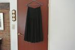 Lange Zwarte Dames Plooirok maat 38 Blacky Dress, BLACKY DRESS, Maat 38/40 (M), Ophalen of Verzenden, Onder de knie