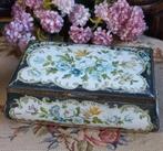 Leuk brocant oud blik, blauwe bloemen, bolpootjes, Ophalen of Verzenden, Gebruikt, Overige