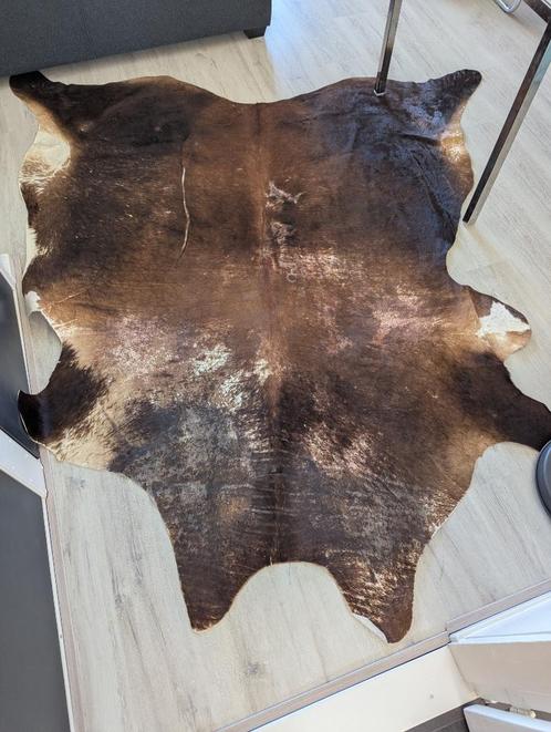 Koldby Koeienhuid van IKEA, Huis en Inrichting, Stoffering | Tapijten en Kleden, Gebruikt, 50 tot 100 cm, 50 tot 100 cm, Overige vormen