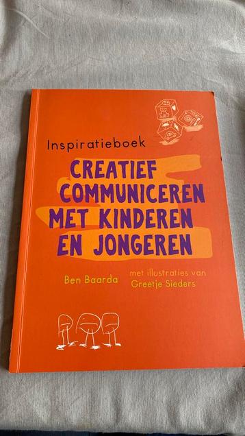 Inspiratieboek creatief communiceren met kinderen en jongere beschikbaar voor biedingen