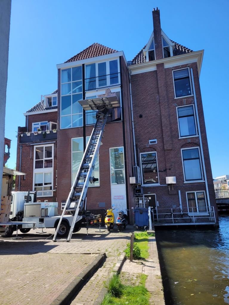 VerhuisliftSnel | De Snelle & Voordelige Verhuisliften