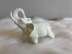 Nadal, Olifant, ongeveer 11 cm hoog en 12 cm lang, Ophalen of Verzenden