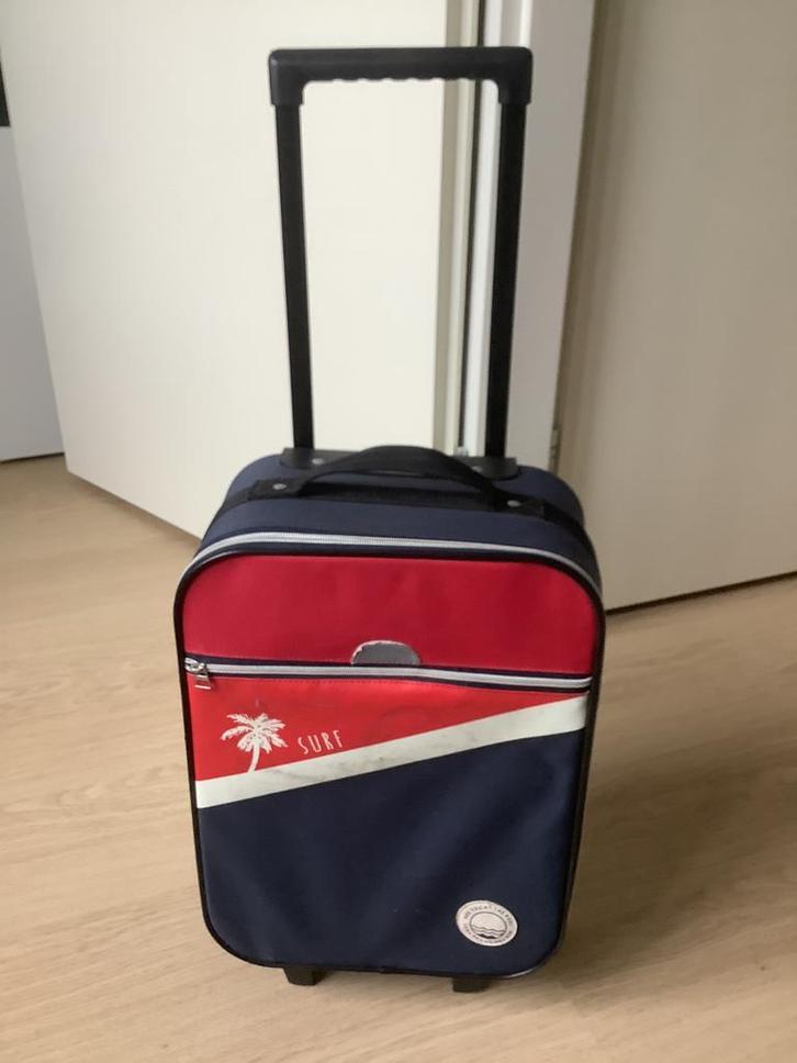 leuke en praktische koffer voor kinderen met wieltjes, Sieraden, Tassen en Uiterlijk, Koffers, Zo goed als nieuw, Hard kunststof