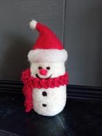 Genaaldvilt sneeuwpopje nr 3 , Naaldvilten. Wol., Ophalen of Verzenden, Nieuw, Figuurtje(s), Wolvilt