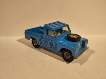 Corgi Toys 438 Land Rover Series 2 109 WB Trucking Service beschikbaar voor biedingen