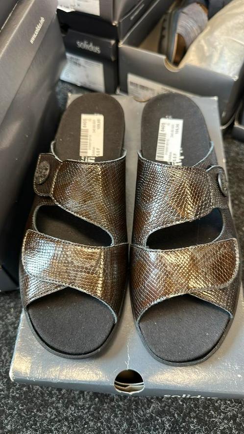 7) bruine leren slippers van solidis maat: 5,5/6/6,5 en 7, Kleding | Dames, Schoenen, Nieuw, Slippers, Bruin, Ophalen of Verzenden