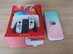 Nintendo switch Oled, Spelcomputers en Games, Spelcomputers | Nintendo Switch, Ophalen of Verzenden, Zo goed als nieuw, Met 2 controllers