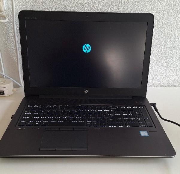 Core i7 - 6700 HQ * 8GB * 128GB SSD * Quadcore nu € 149,99, Computers en Software, Windows Laptops, Zo goed als nieuw, 16 inch