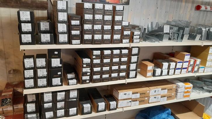 Rothoblaas Constructieve materialen, Doe-het-zelf en Verbouw, IJzerwaren en Bevestigingsmiddelen, Nieuw, Schroeven, 100 tot 250 mm