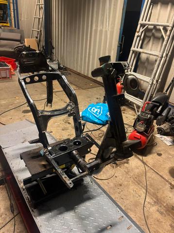 Zip 2takt 2005 frame SLOOP! beschikbaar voor biedingen