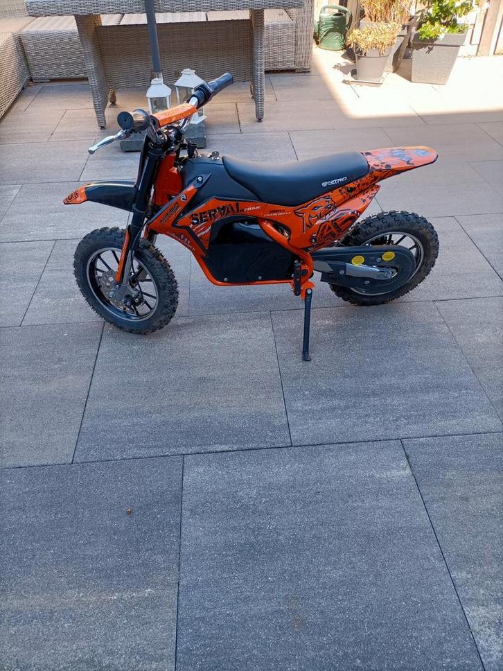 Z.g.a.n. Elektrische Crossmotor te koop, Fietsen en Brommers, Minibikes, Midibikes en Pitbikes, Zo goed als nieuw, Overige typen