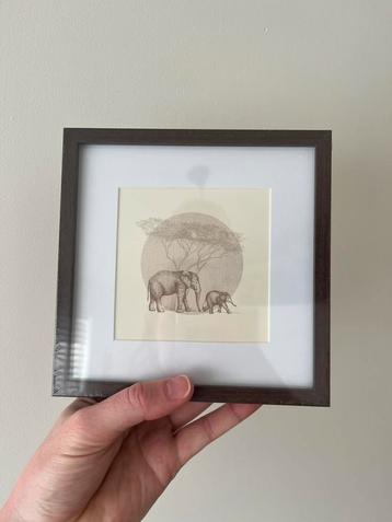 Nieuw fotolijstje – 15x15 cm beschikbaar voor biedingen