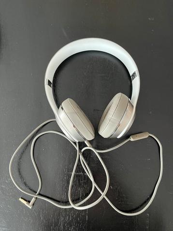 Beats Solo koptelefoon beschikbaar voor biedingen