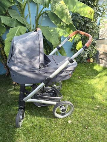 Mutsy wandelwagen & buggy beschikbaar voor biedingen