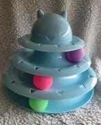 Te koop katten speelgoed Toren met ballen zie foto, Ophalen, Gebruikt