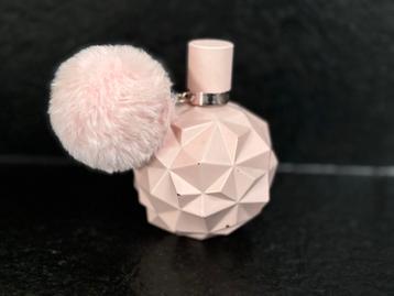 Ariana Grande Sweet Like Candy Parfum - Bijna Vol! beschikbaar voor biedingen