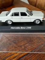 Mercedes 230E wit schaalmodel 1:43, Hobby en Vrije tijd, Modelauto's | 1:43, Ophalen of Verzenden, Zo goed als nieuw, Auto, Overige merken