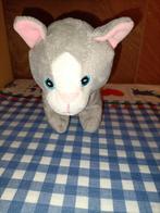 Grijze poes knuffeltje 19 cm groot, Ophalen of Verzenden