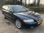 Volvo V70 ‘07 Edition Sport 2.4 180pk, Voorwielaandrijving, 1800 kg, Beige, Blauw