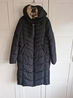 Zwart gevoerde jas District maat L, Ophalen of Verzenden, Zo goed als nieuw, Maat 38/40 (M), Zwart