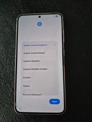 Samsung S23 - Kleine Beschadiging Scherm beschikbaar voor biedingen