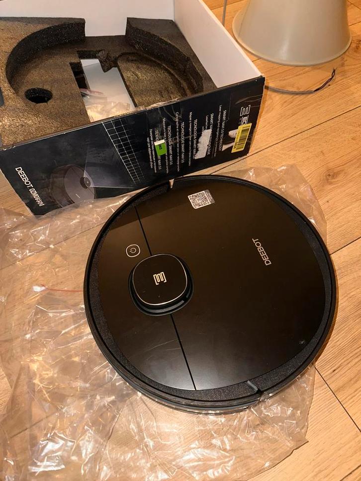 Ecovacs DEEBOT OZMO 950, Witgoed en Apparatuur, Stofzuigers, Nieuw, Robotstofzuiger, Minder dan 1200 watt, Reservoir, Verzenden