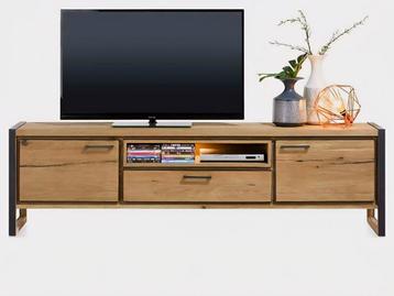 DRESSOIR LOWBOARD METALO beschikbaar voor biedingen