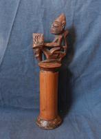 Medicijnkoker met ruiter en kalender Borneo Batak h. 20.9, Ophalen of Verzenden