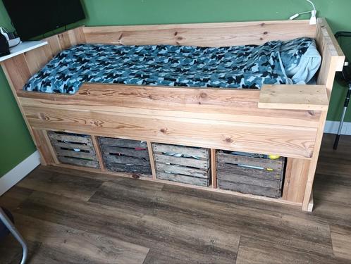 Steigerhout kajuit bed 200x90cm, Kinderen en Baby's, Kinderkamer | Stapelbedden en Hoogslapers, Zo goed als nieuw, Ophalen