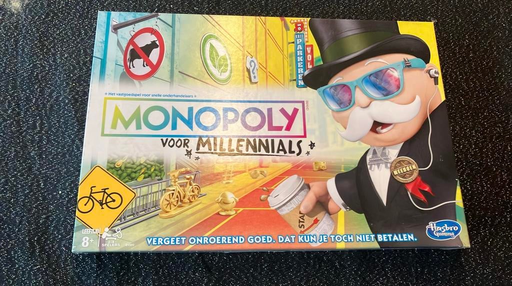 Monopoly voor Millenials, Ophalen of Verzenden, Zo goed als nieuw