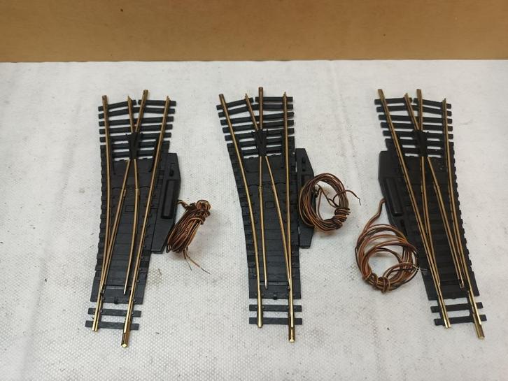 FLEISCHMANN  3  ELEKTRISCHR WISSELS 6044 1 X R    2 X L, Hobby en Vrije tijd, Modeltreinen | H0, Gebruikt, Locomotief, Gelijkstroom