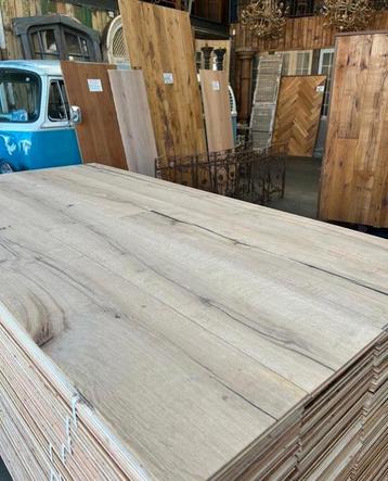 EIKEN VLOEREN LEGKARE HOUTEN VLOER VOOR HORECA WINKELS ETC! beschikbaar voor biedingen