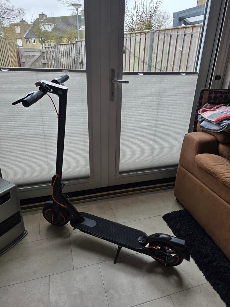 Elektrische step te koop, Fietsen en Brommers, Elektrische fietsen, Overige merken, Ophalen of Verzenden, Zo goed als nieuw, Minder dan 47 cm