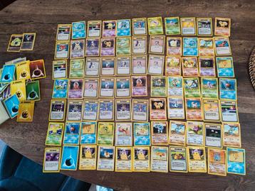 Oude Pokemon kaarten beschikbaar voor biedingen