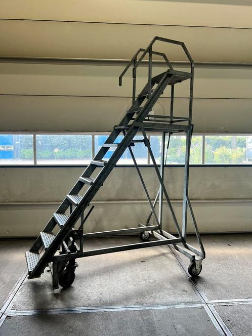 Vliegtuigtrap KLM, bordestrap, Doe-het-zelf en Verbouw, Ladders en Trappen, Zo goed als nieuw, 2 tot 4 meter, Ophalen of Verzenden